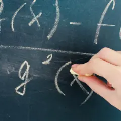Czego można życzyć nauczycielowi? 10 wyjątkowych pomysłów na życzenia