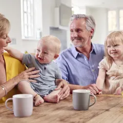 Jak napisać życzenia na dzień babci, które wzruszą i zachwycą