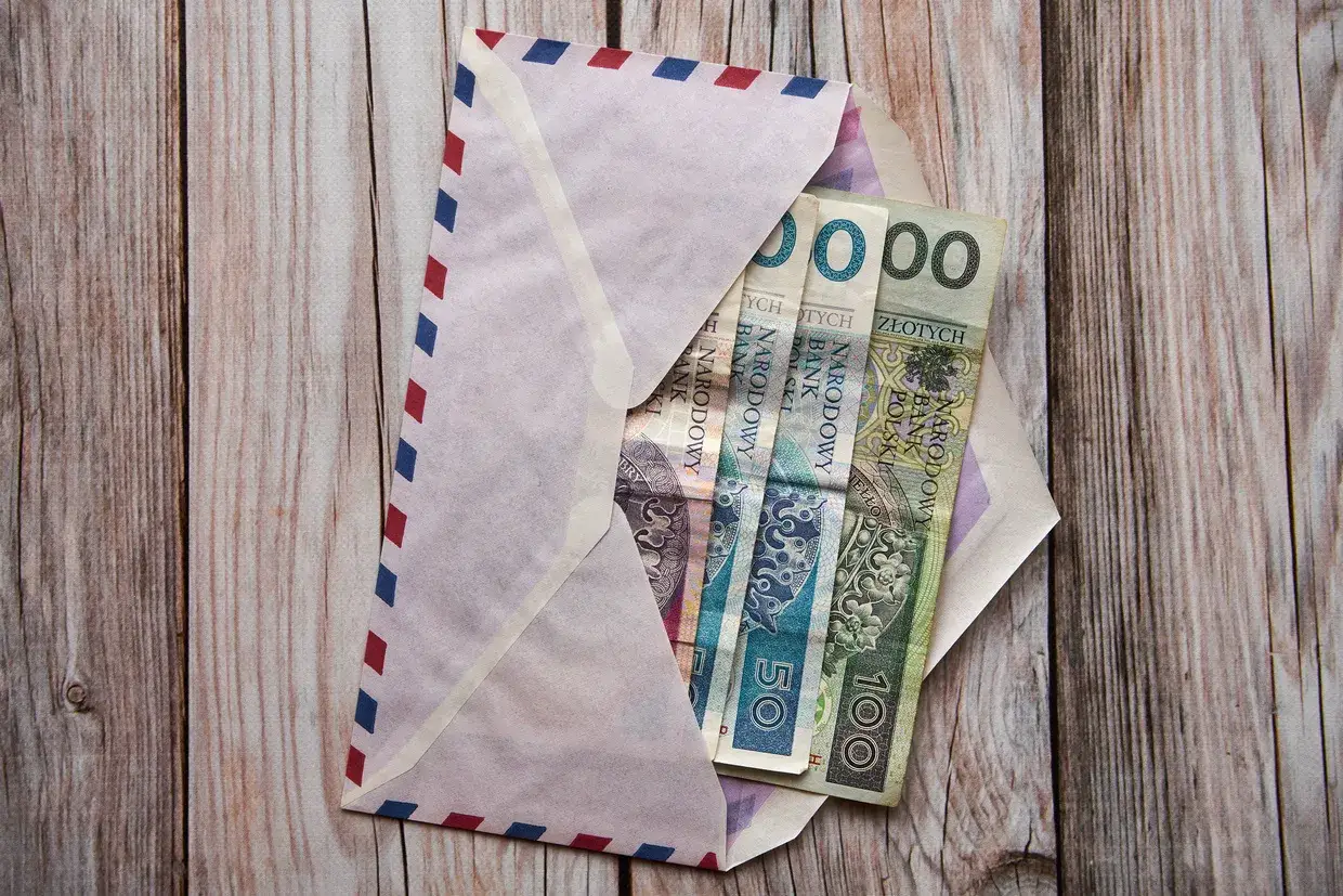 Zdjęcie Ile w kopercie na komunię? Odpowiednie kwoty dla bliskich